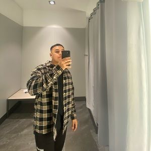 Meet your Posher, Francisco